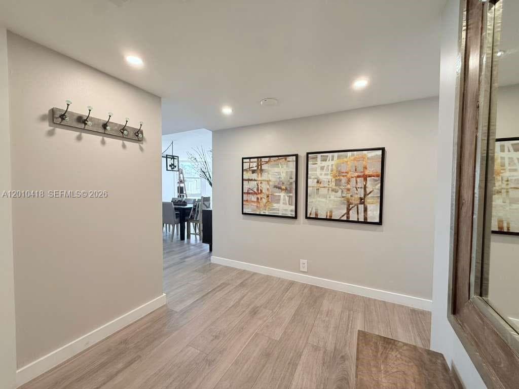 1901 Brickell Ave B1809 photo 4