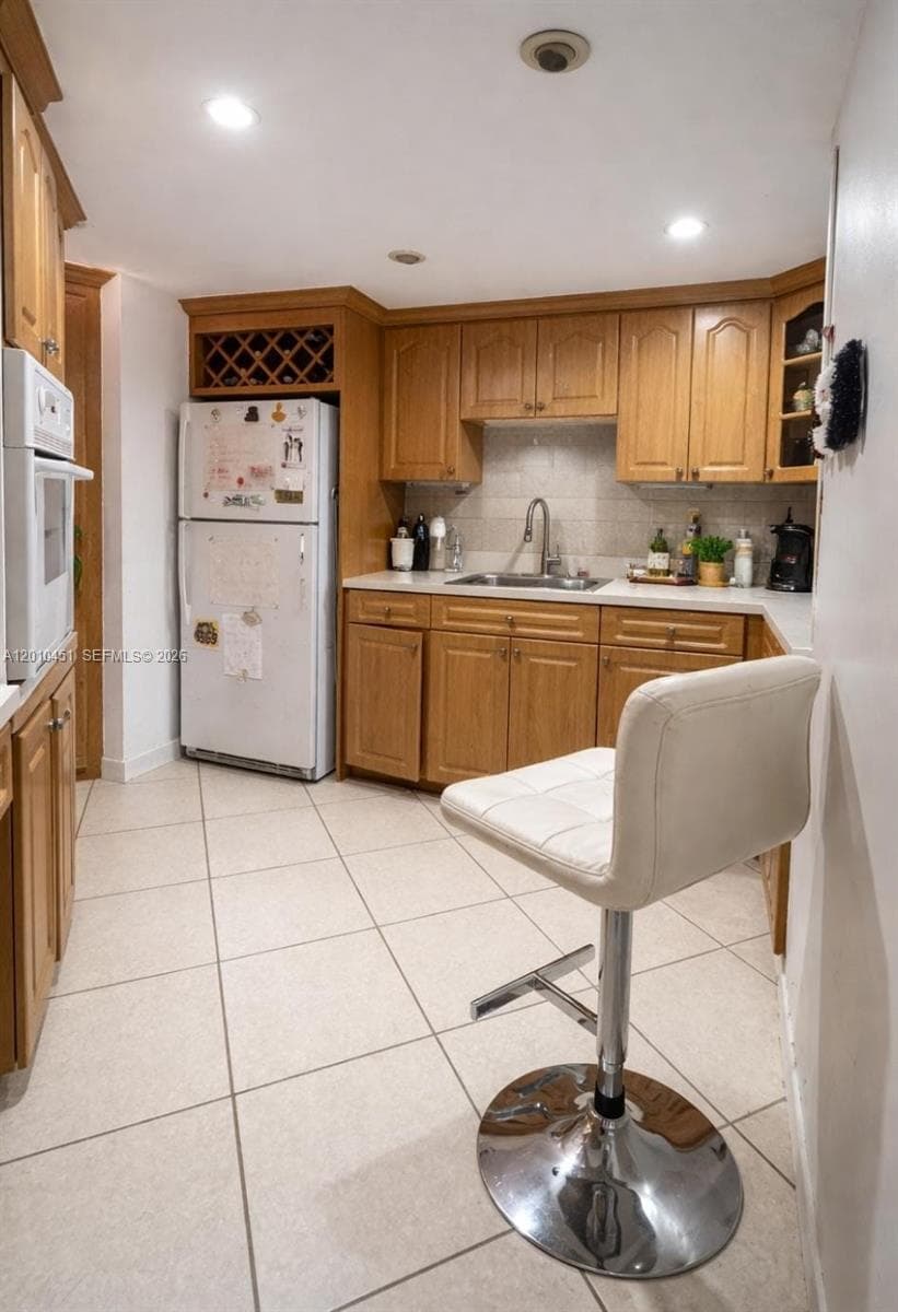 999 Brickell Bay Dr 805 photo 6