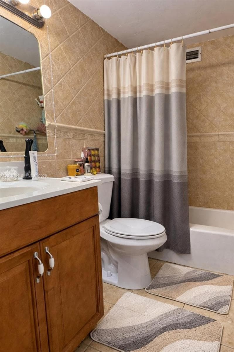 999 Brickell Bay Dr 805 photo 7