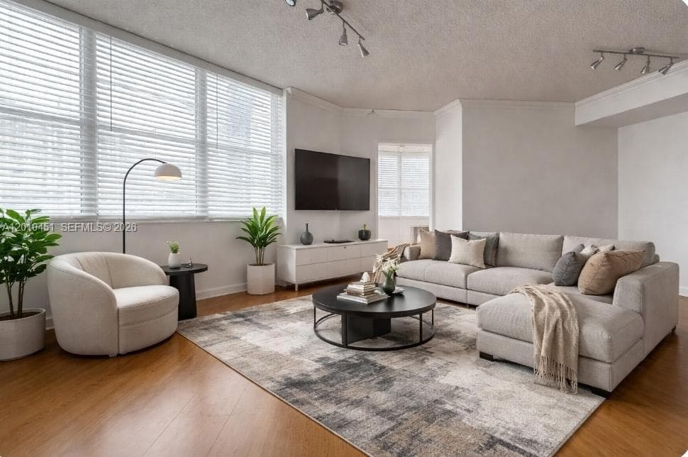 999 Brickell Bay Dr 805 photo 9