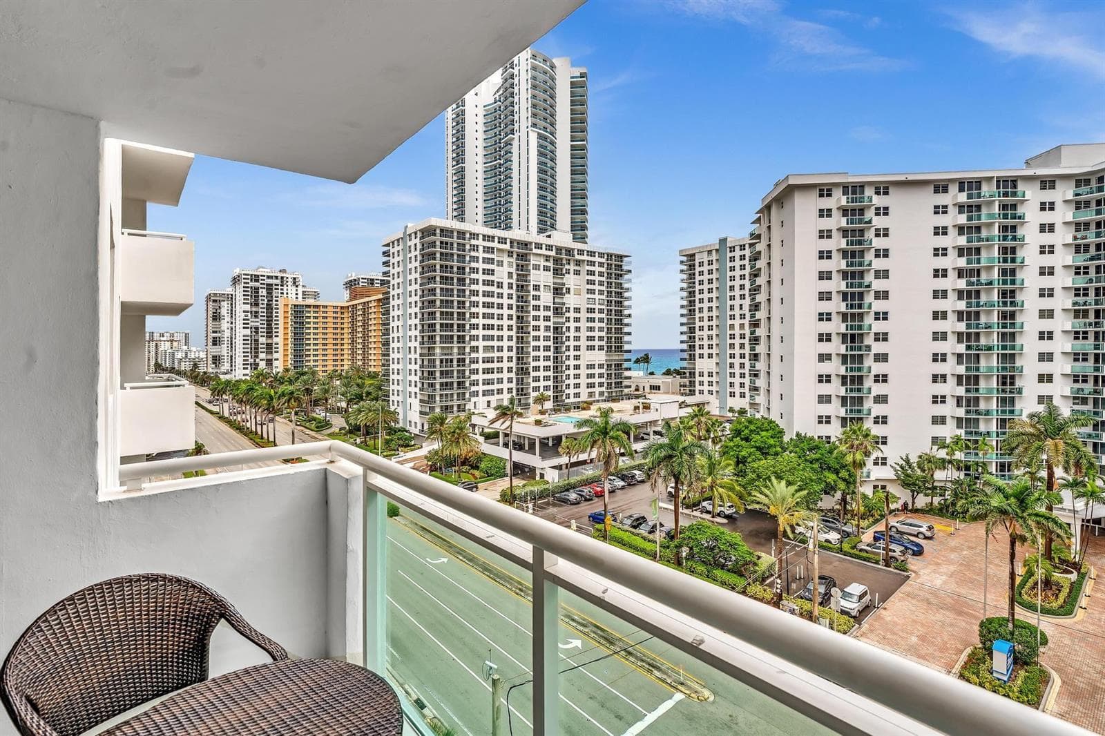 3000 S Ocean Drive 714 photo 22