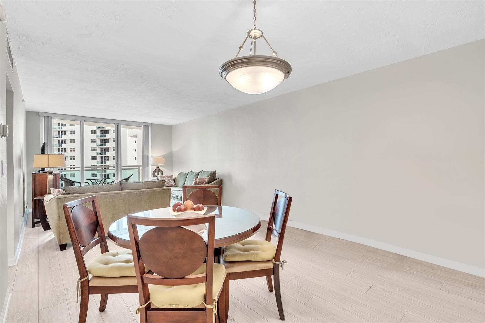 3000 S Ocean Drive 714 photo 15