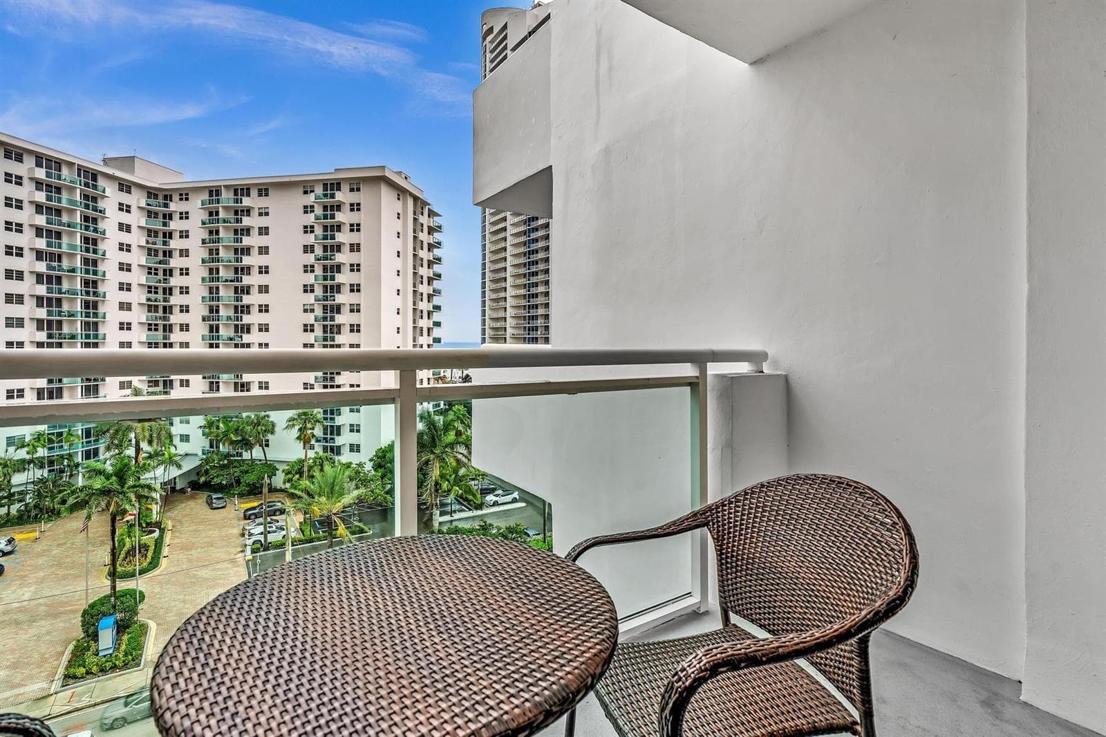 3000 S Ocean Drive 714 photo 21