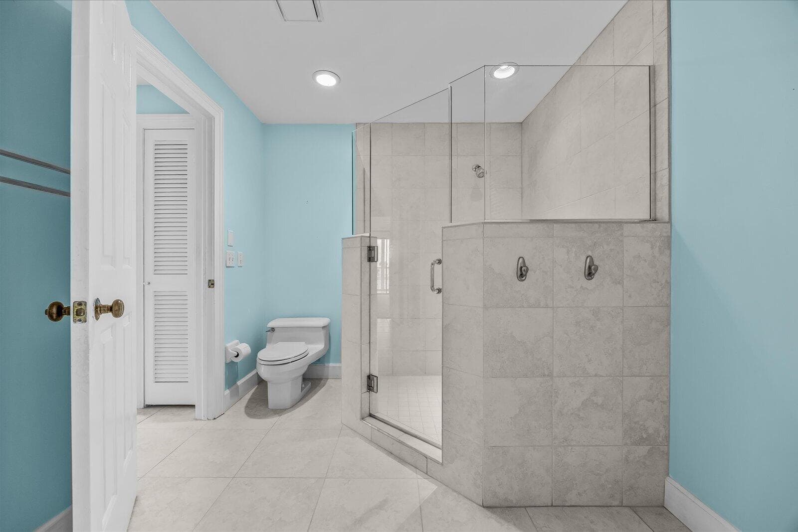 1903 Bay Road 206 photo 13