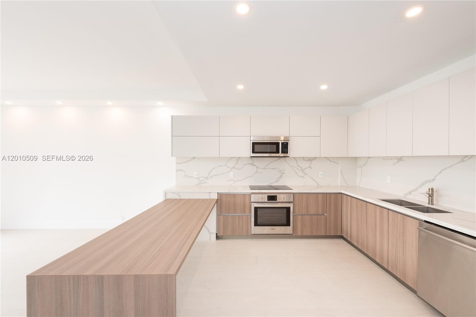151 Crandon Blvd 241 photo 5