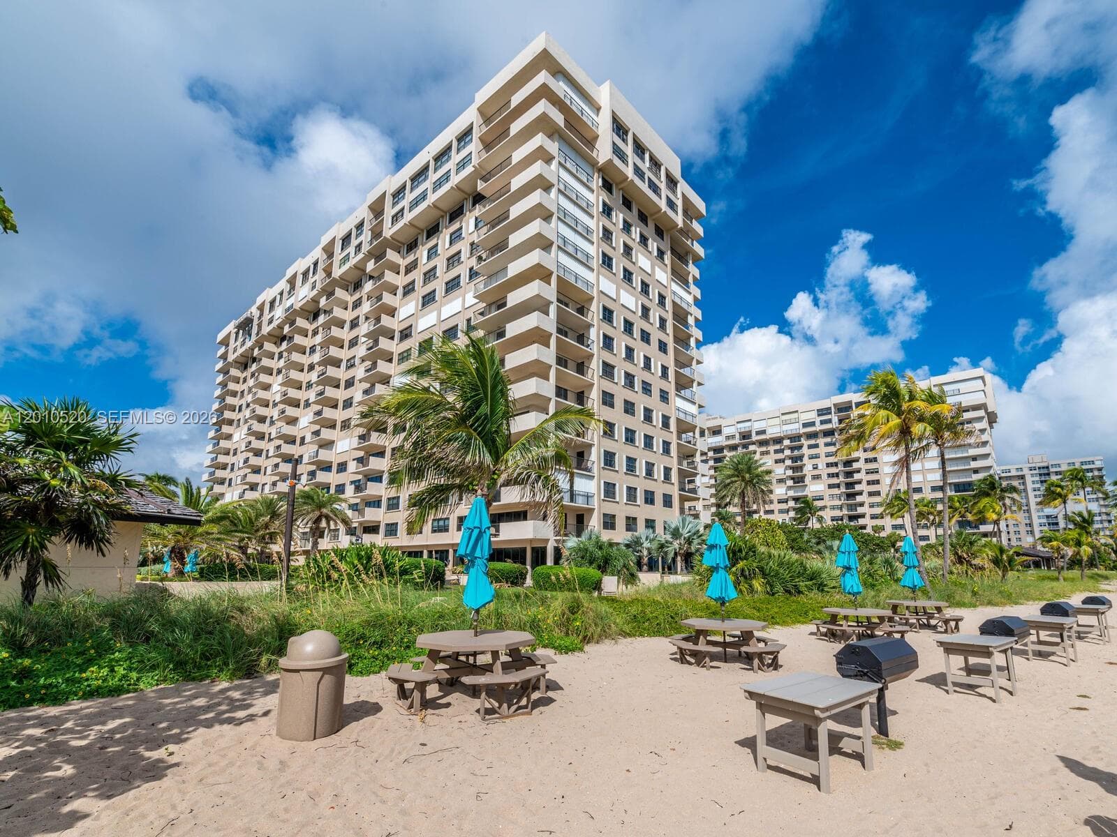 5000 Ocean Blvd 506 photo 2