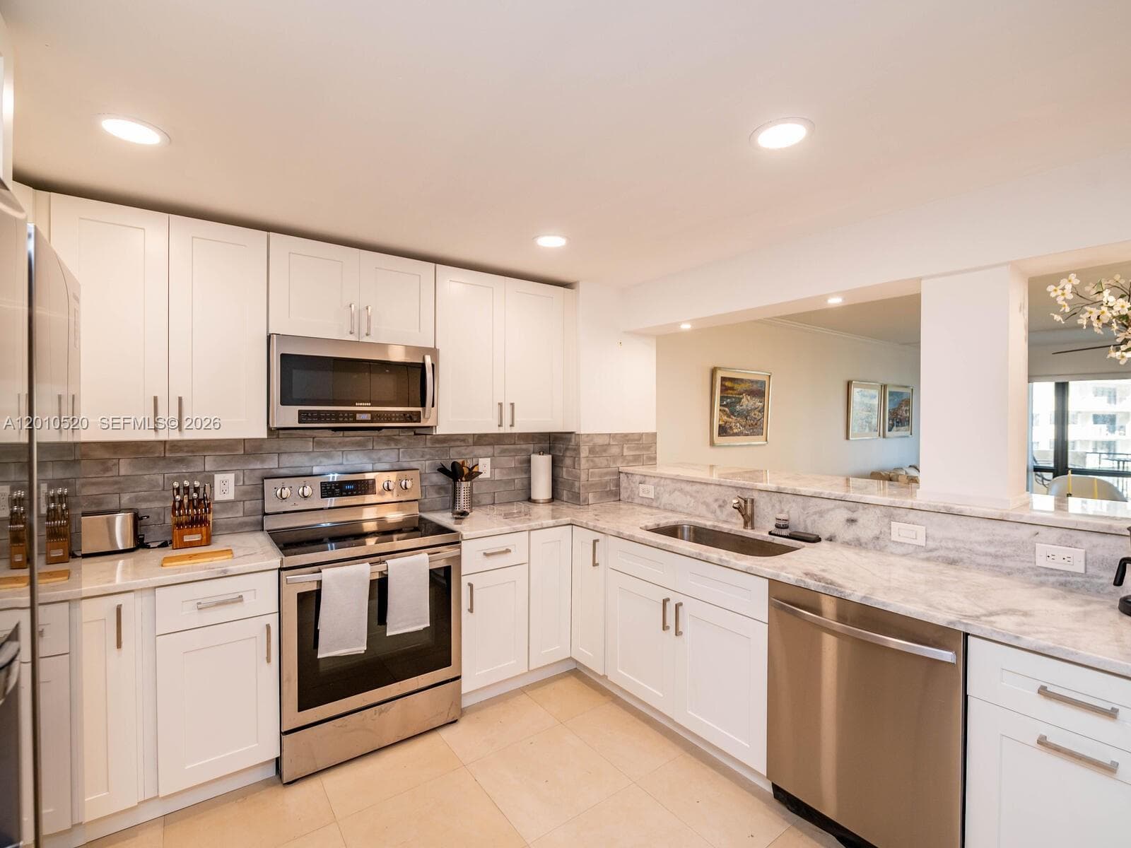 5000 Ocean Blvd 506 photo 14