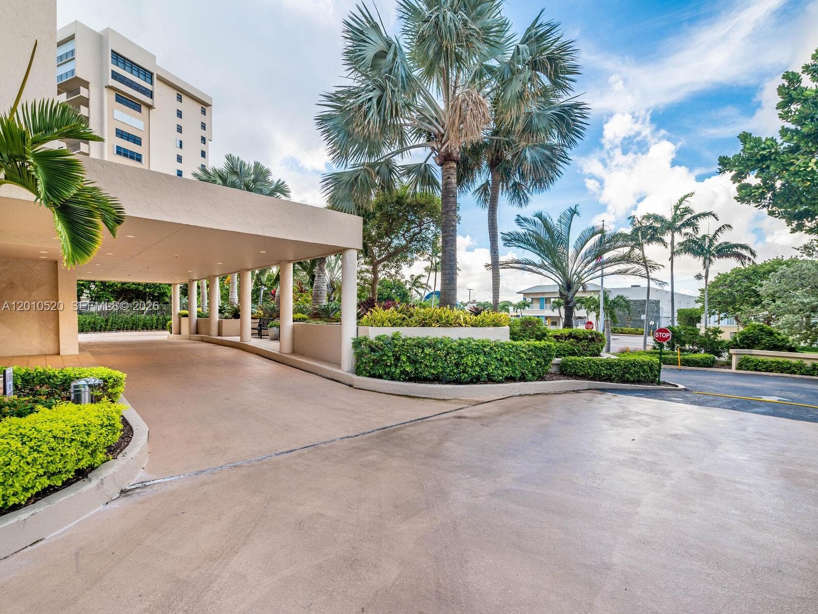 5000 Ocean Blvd 506 photo 4