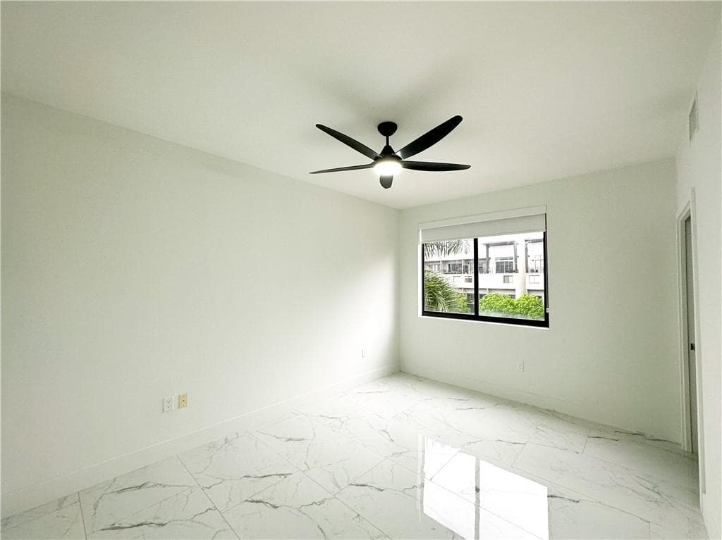 113 SE 1st Circle photo 20