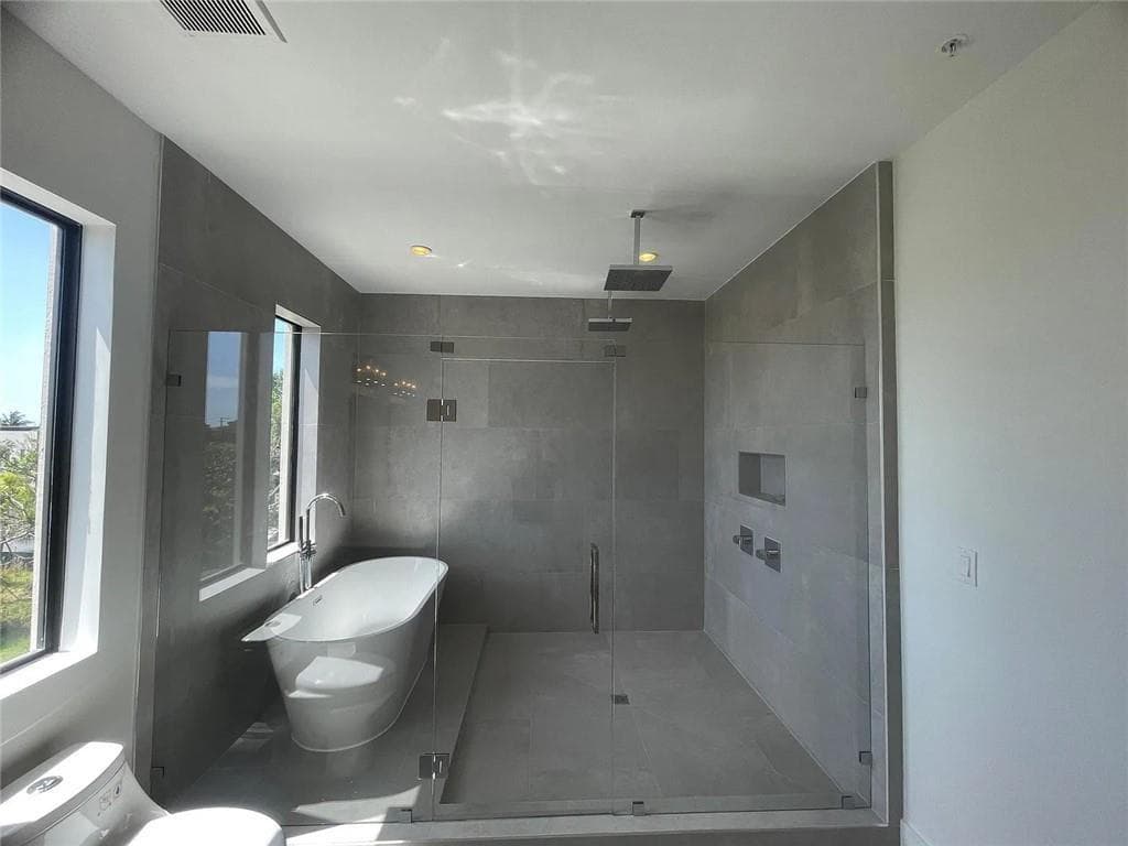 113 SE 1st Circle photo 14