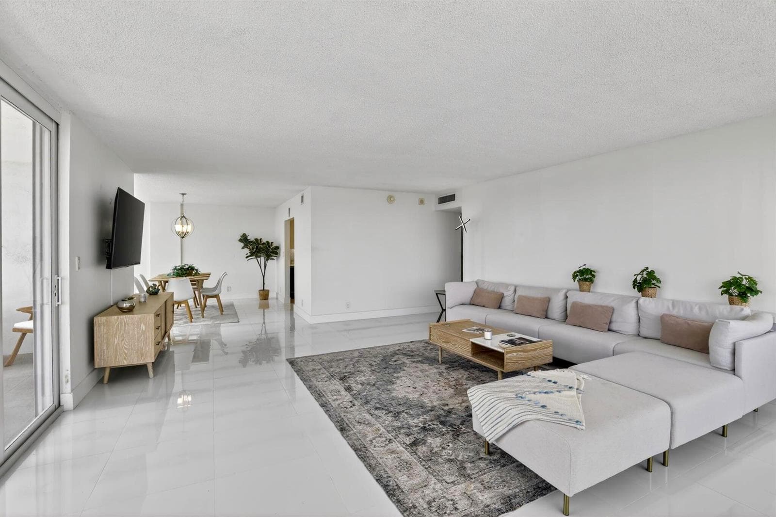 1170 N Federal Highway 501 photo 5