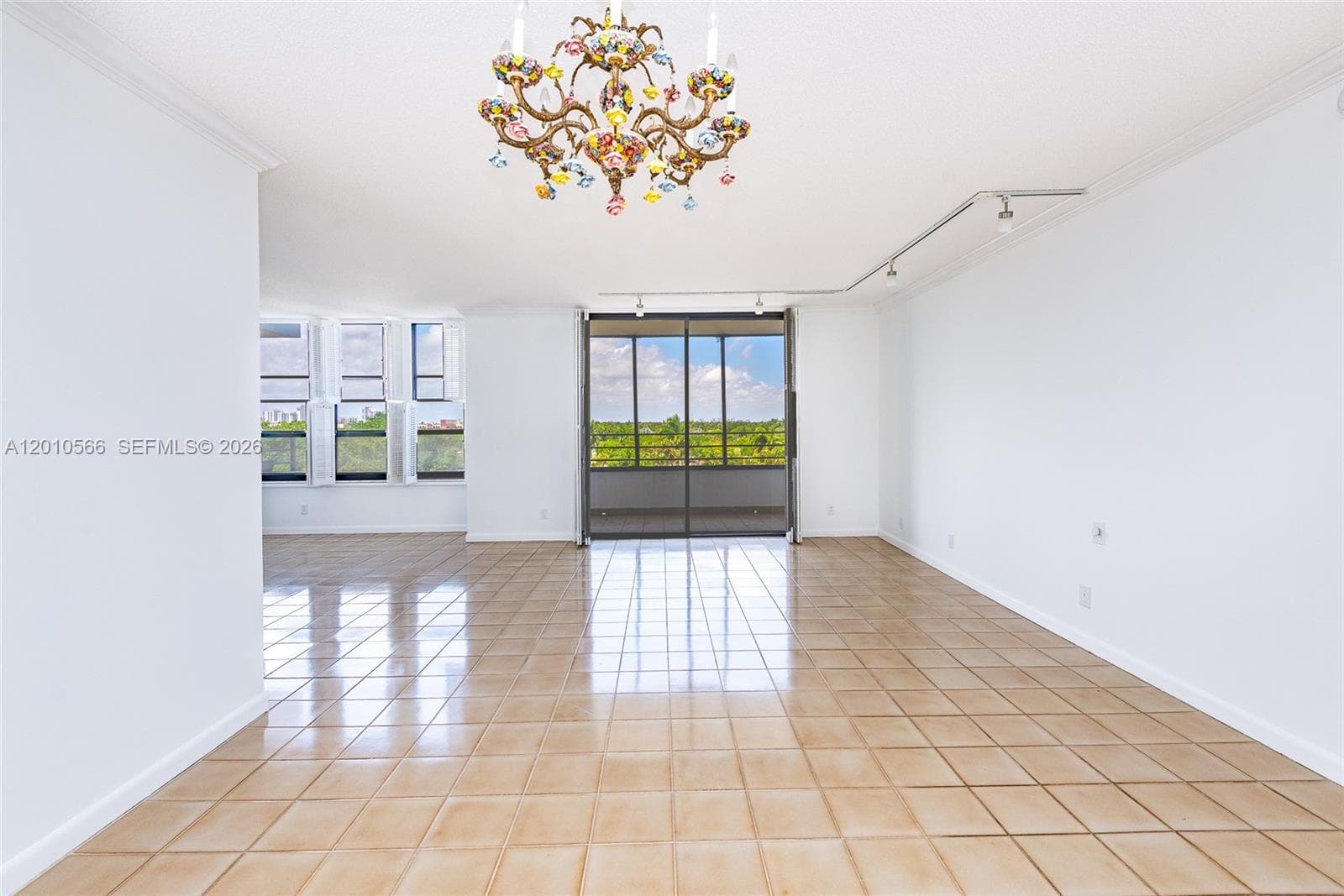 600 Three Islands Blvd 402 photo 9