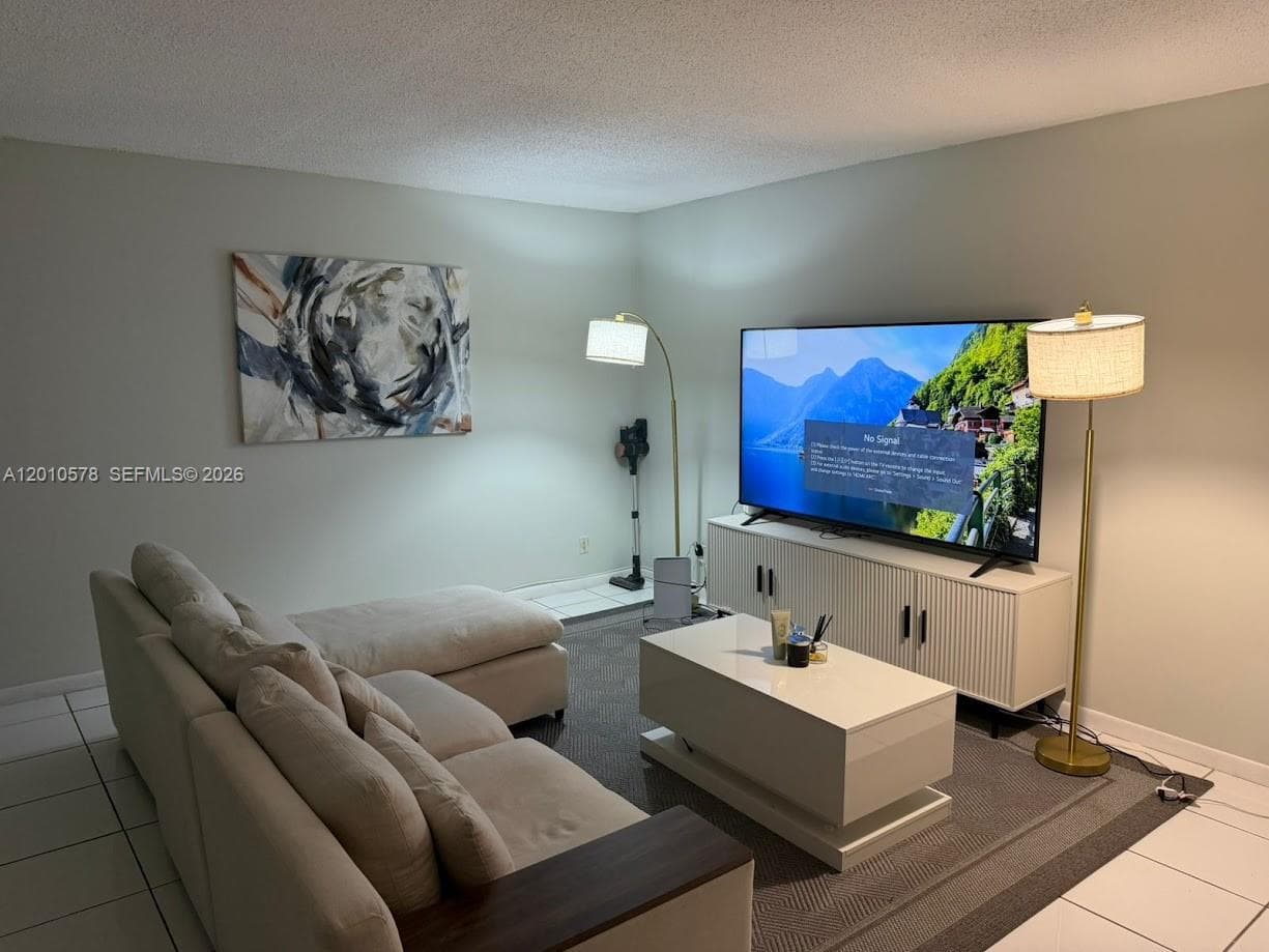 2420 Diana Dr 302 photo 1