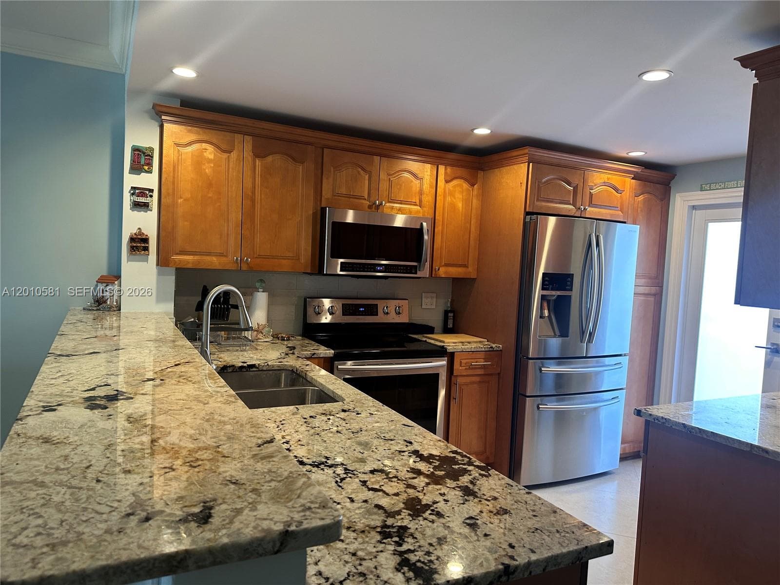 750 Ocean Blvd 310 photo 1