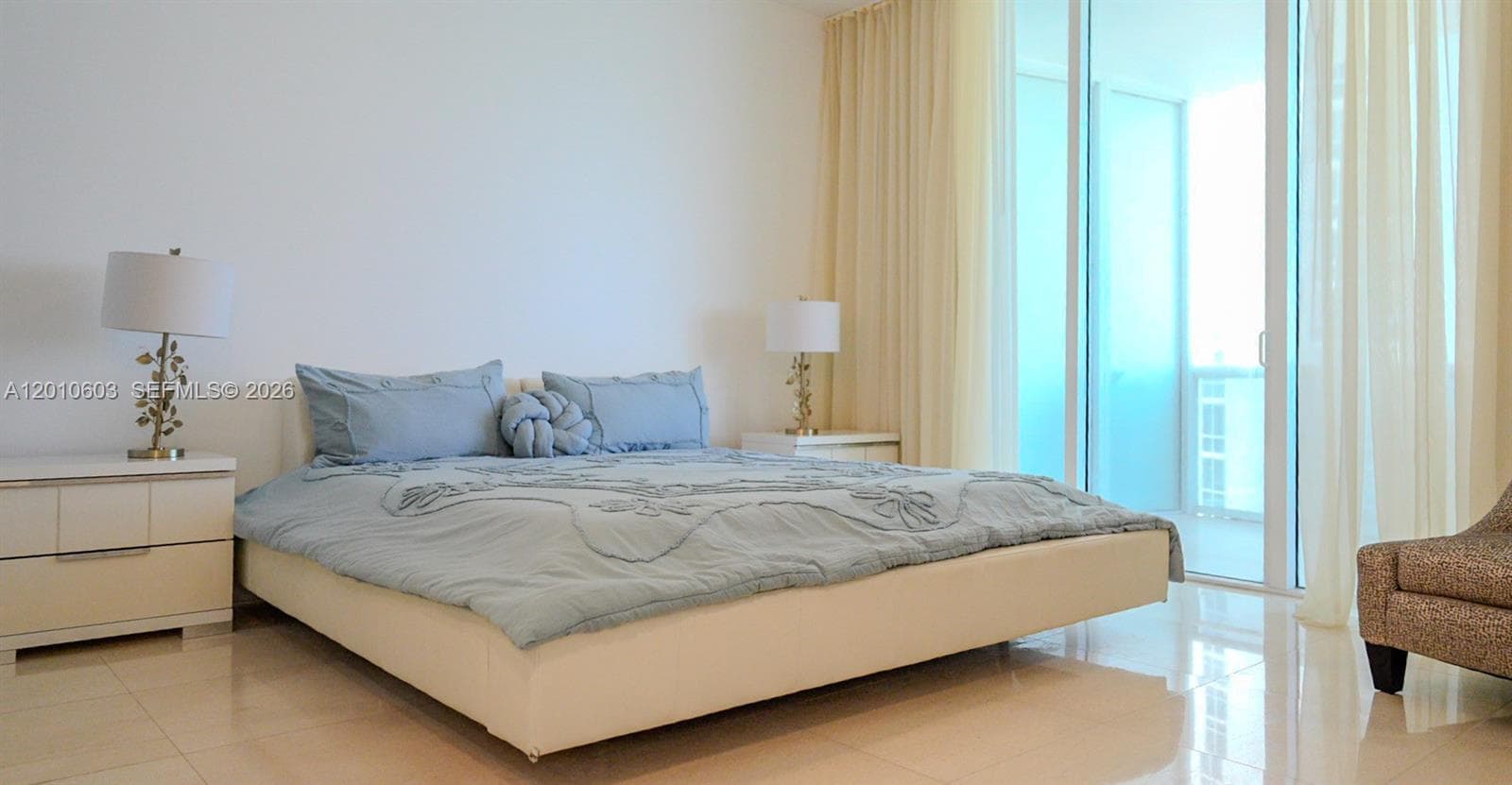 15901 Collins Ave 1102 photo 9