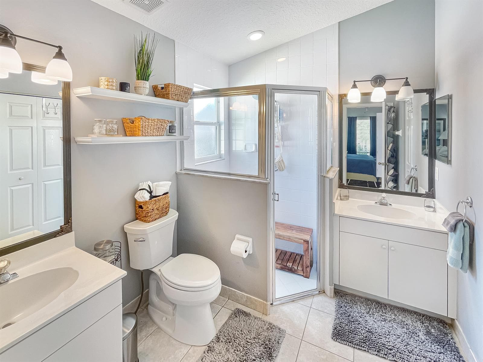 2565 SW Riviera Road photo 5