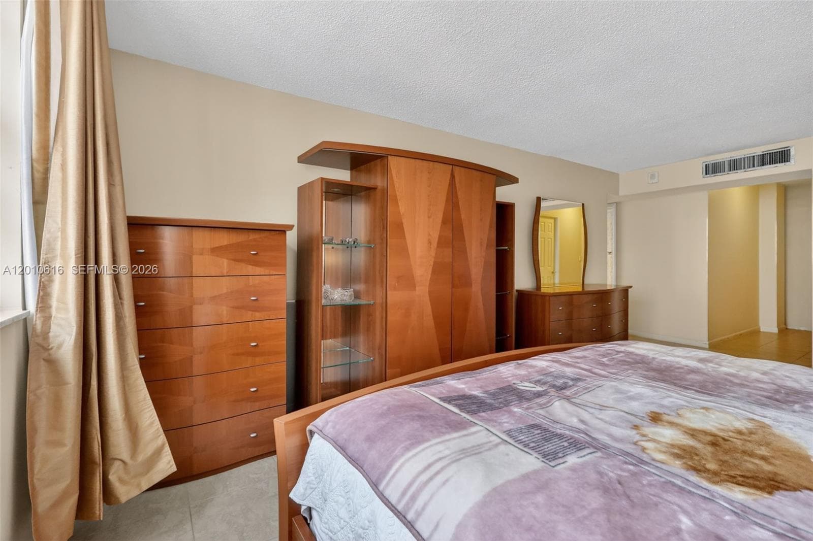 1849 Ocean Dr 1402 photo 17