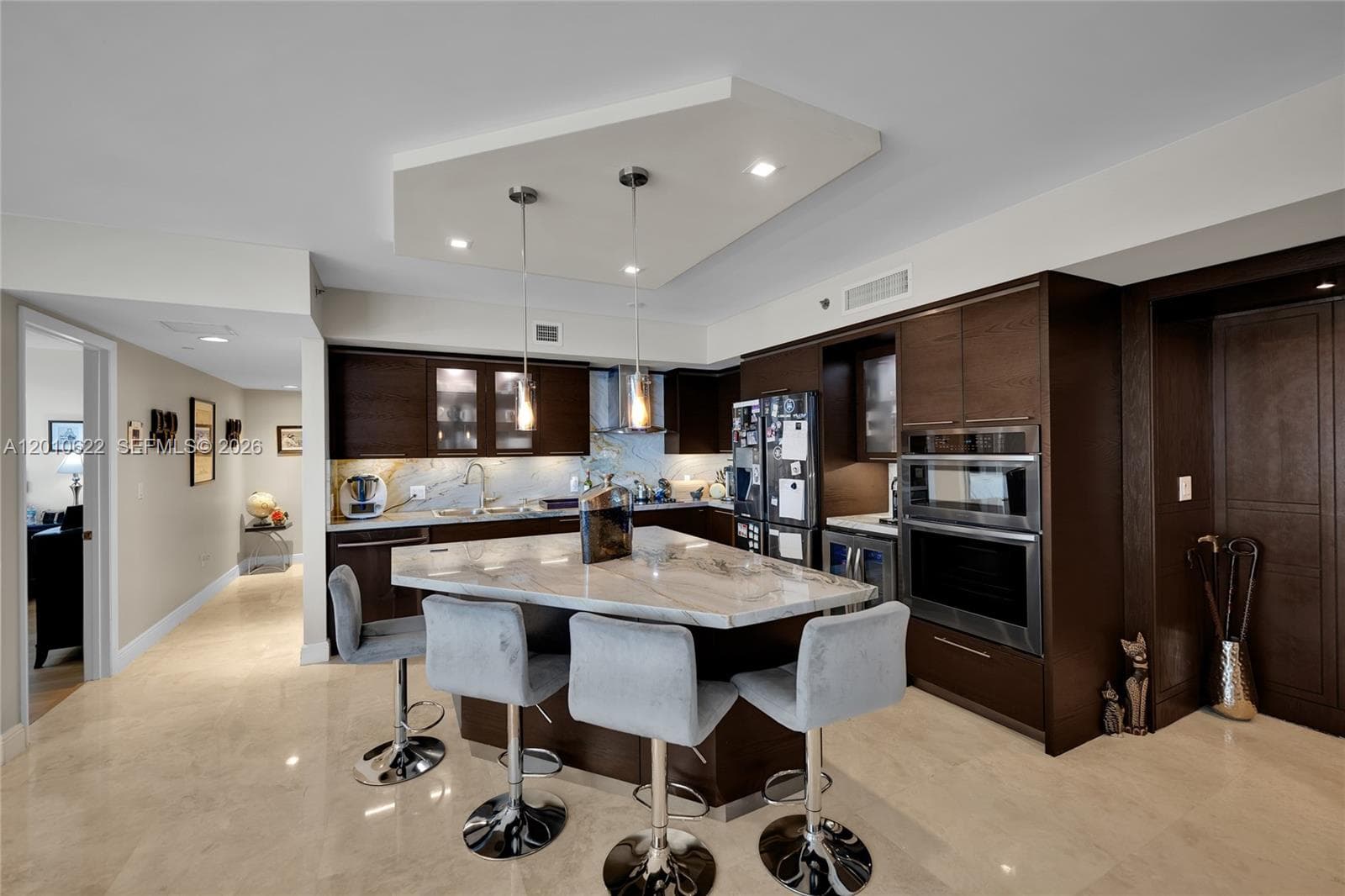 1800 Ocean Dr 2205 photo 13