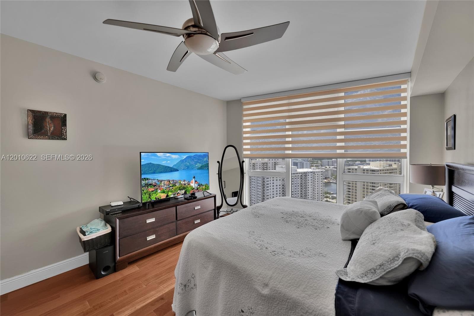 1800 S Ocean Dr 2205 photo 18