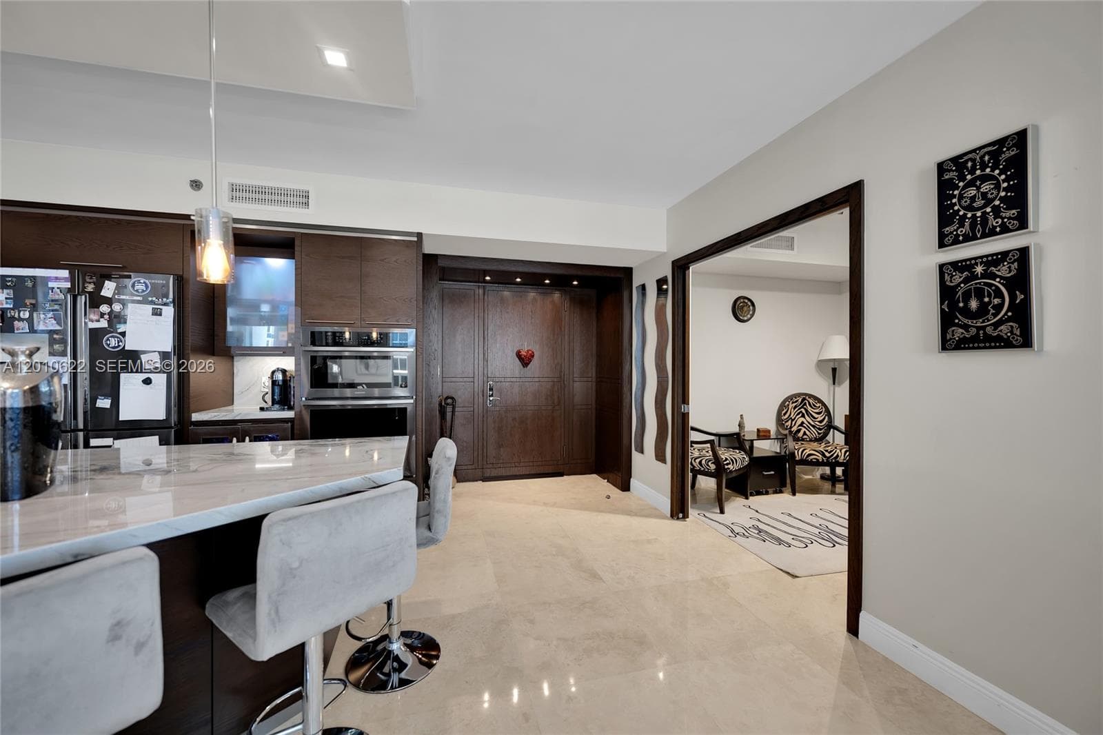 1800 Ocean Dr 2205 photo 8