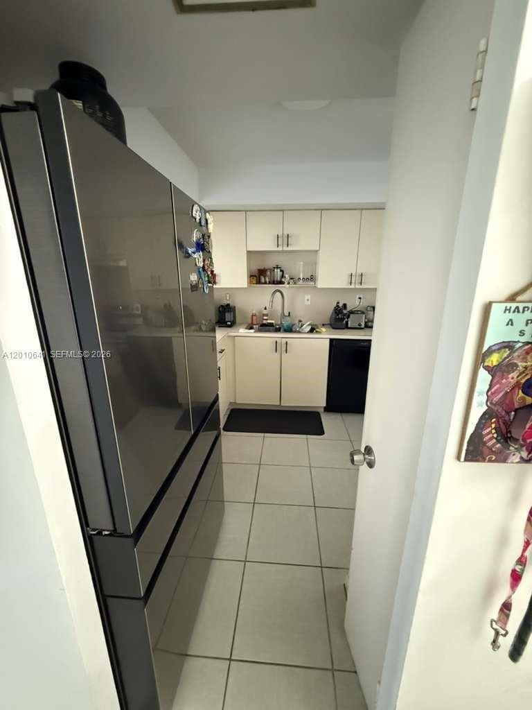 24 photo 4