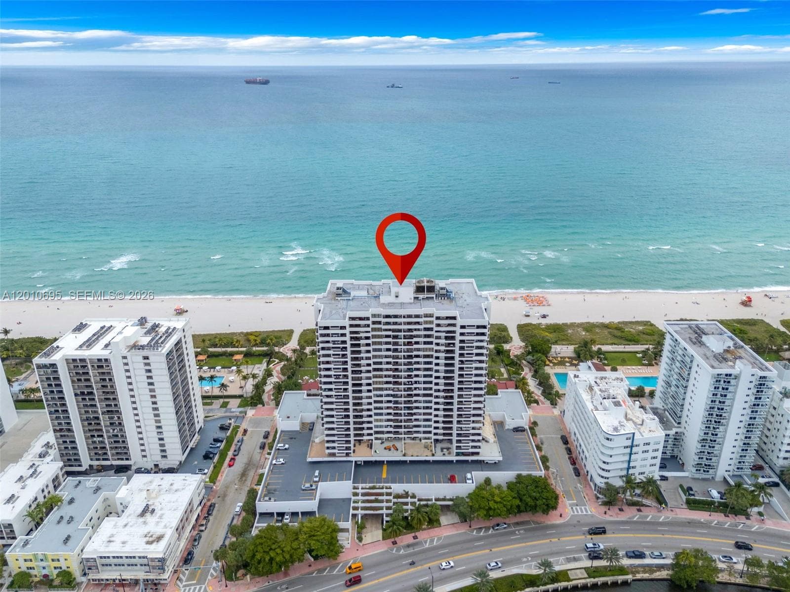 2555 Collins Ave 2401 photo 1