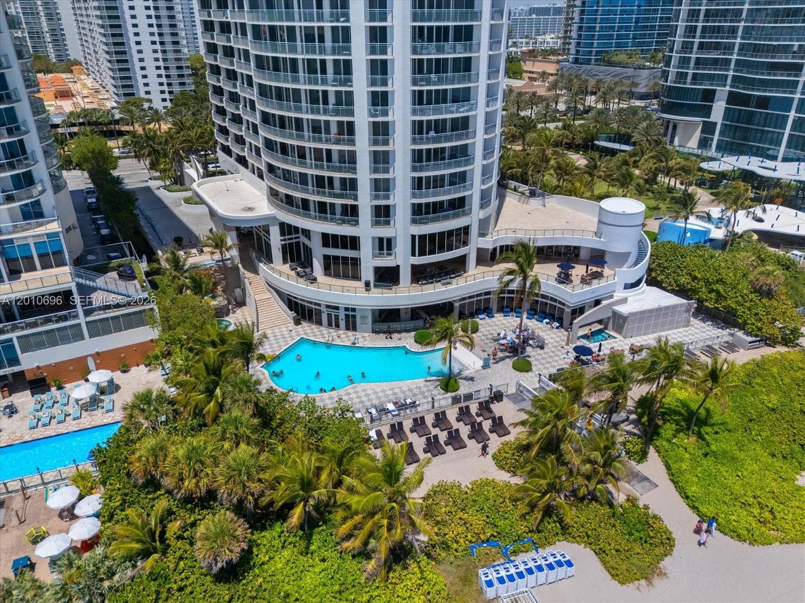 17375 Collins Ave 1508 photo 8