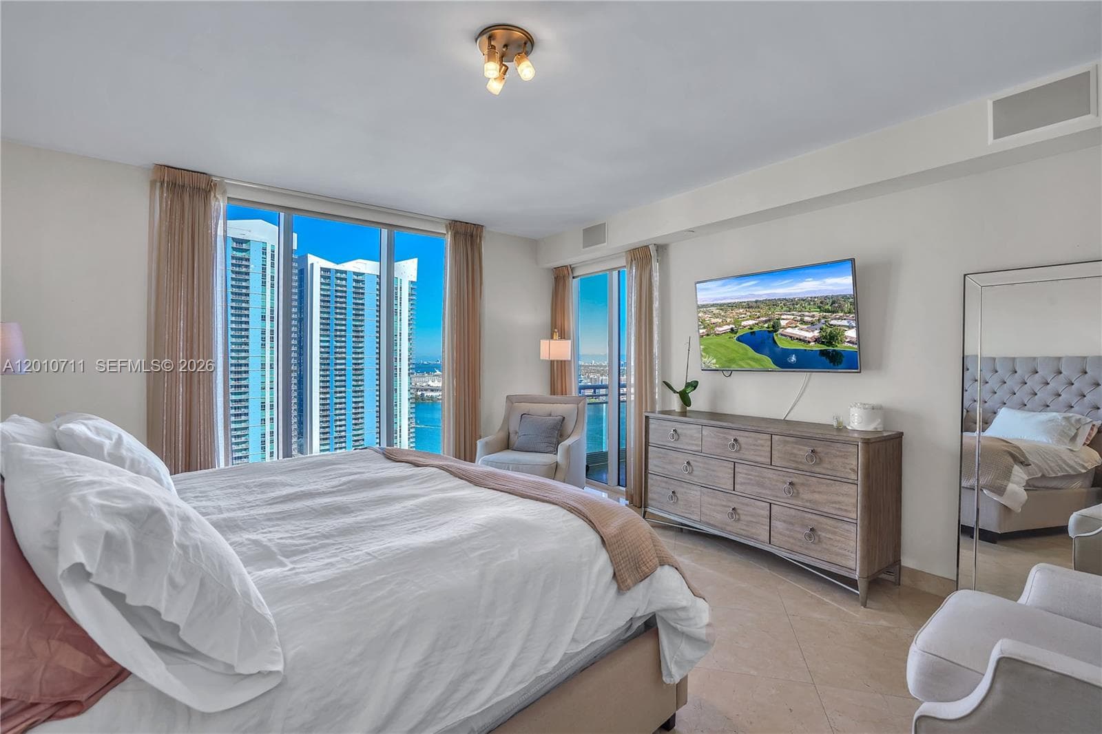 901 Brickell Key Blvd 2807 photo 20