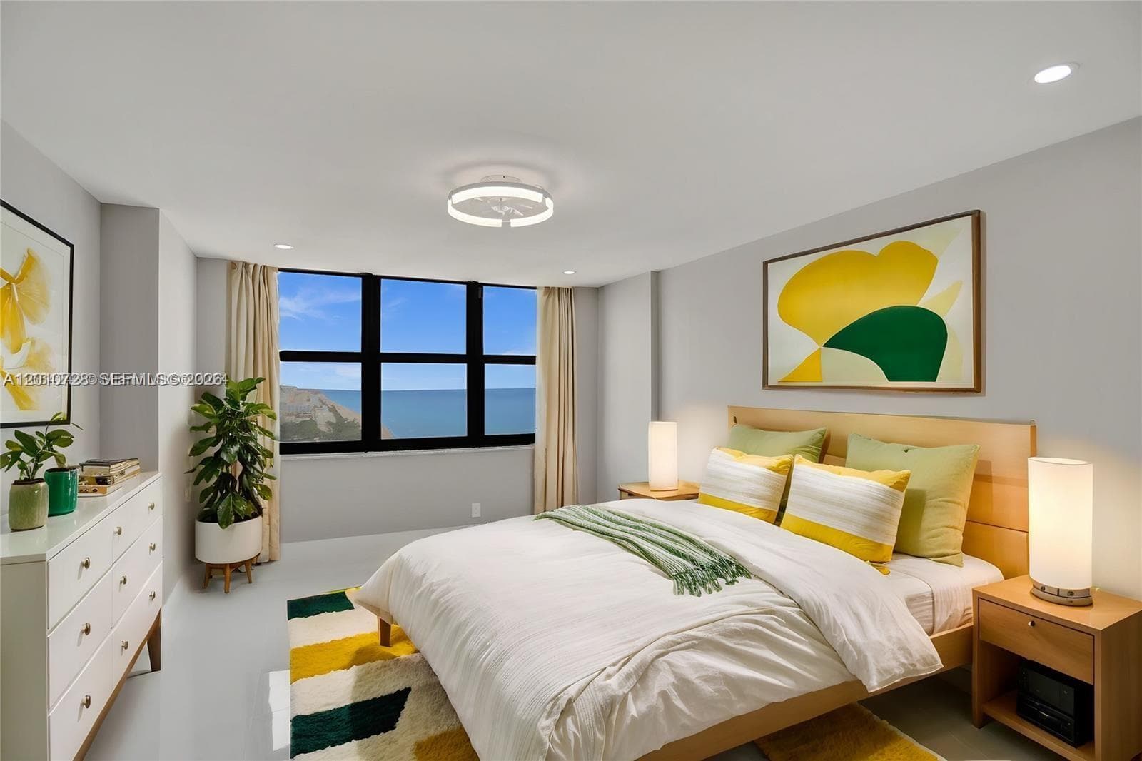 2301 Ocean Dr 2404 photo 4