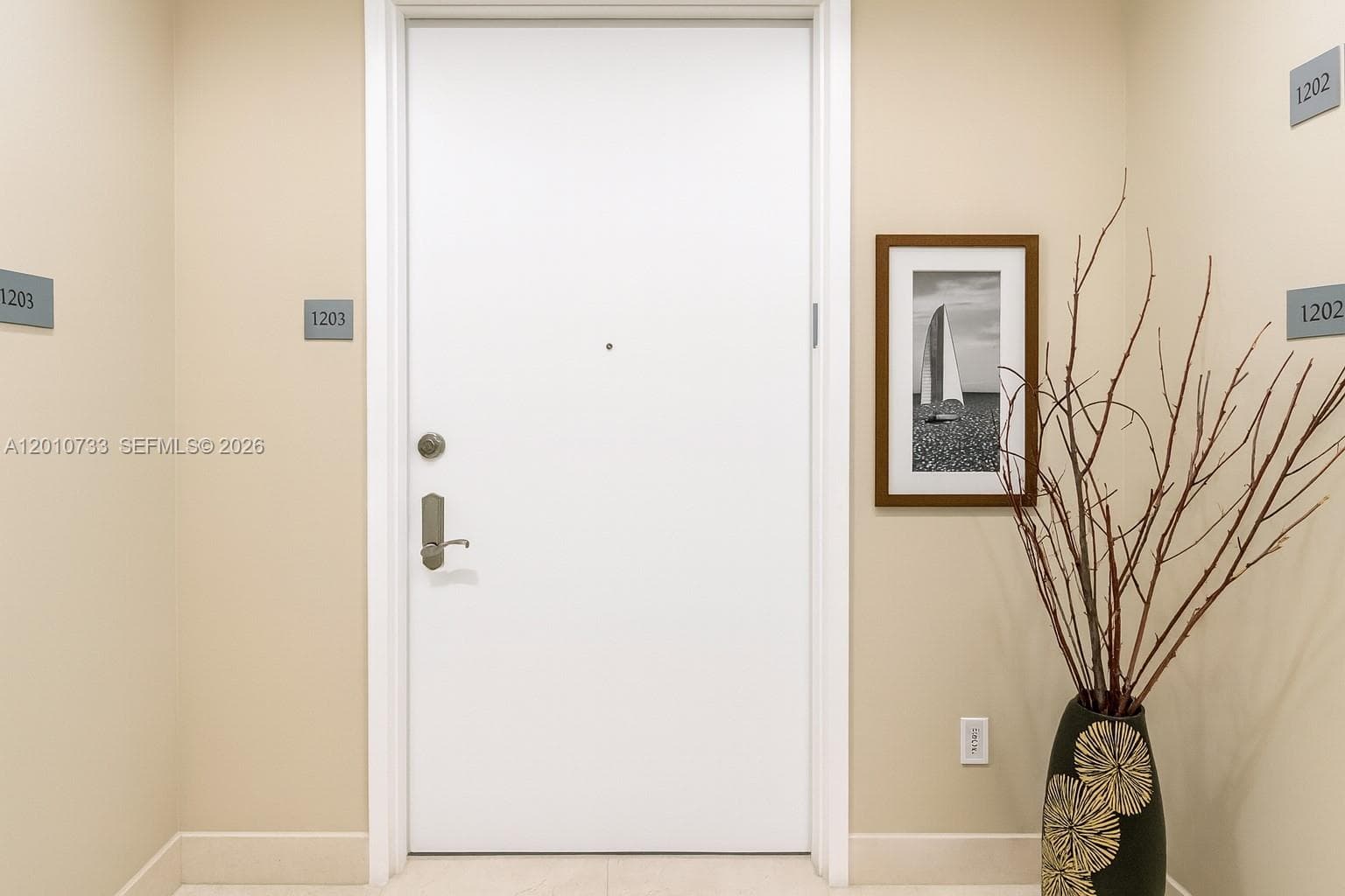 15901 Collins Ave 1203 photo 2