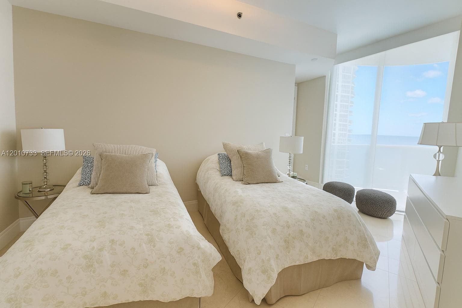15901 Collins Ave 1203 photo 17