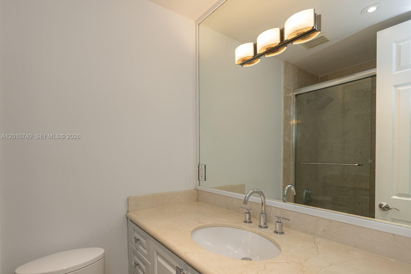 425 Shore Dr photo 24