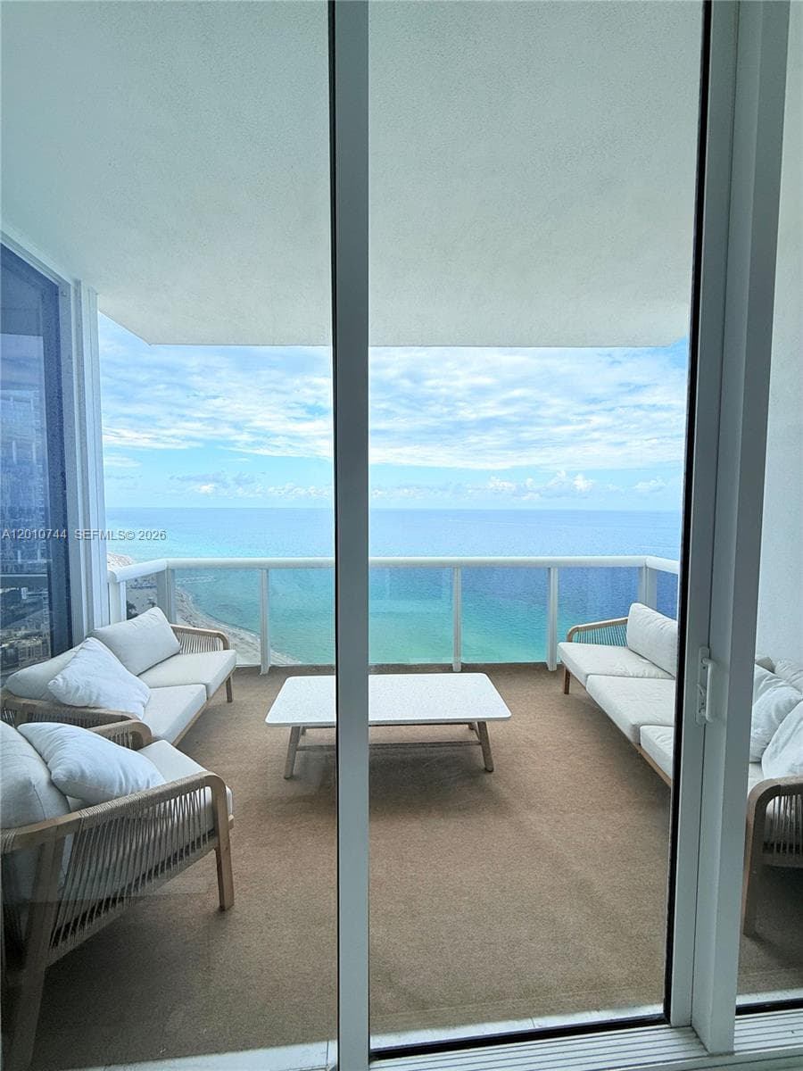 18201 Collins Ave 3708 photo 13