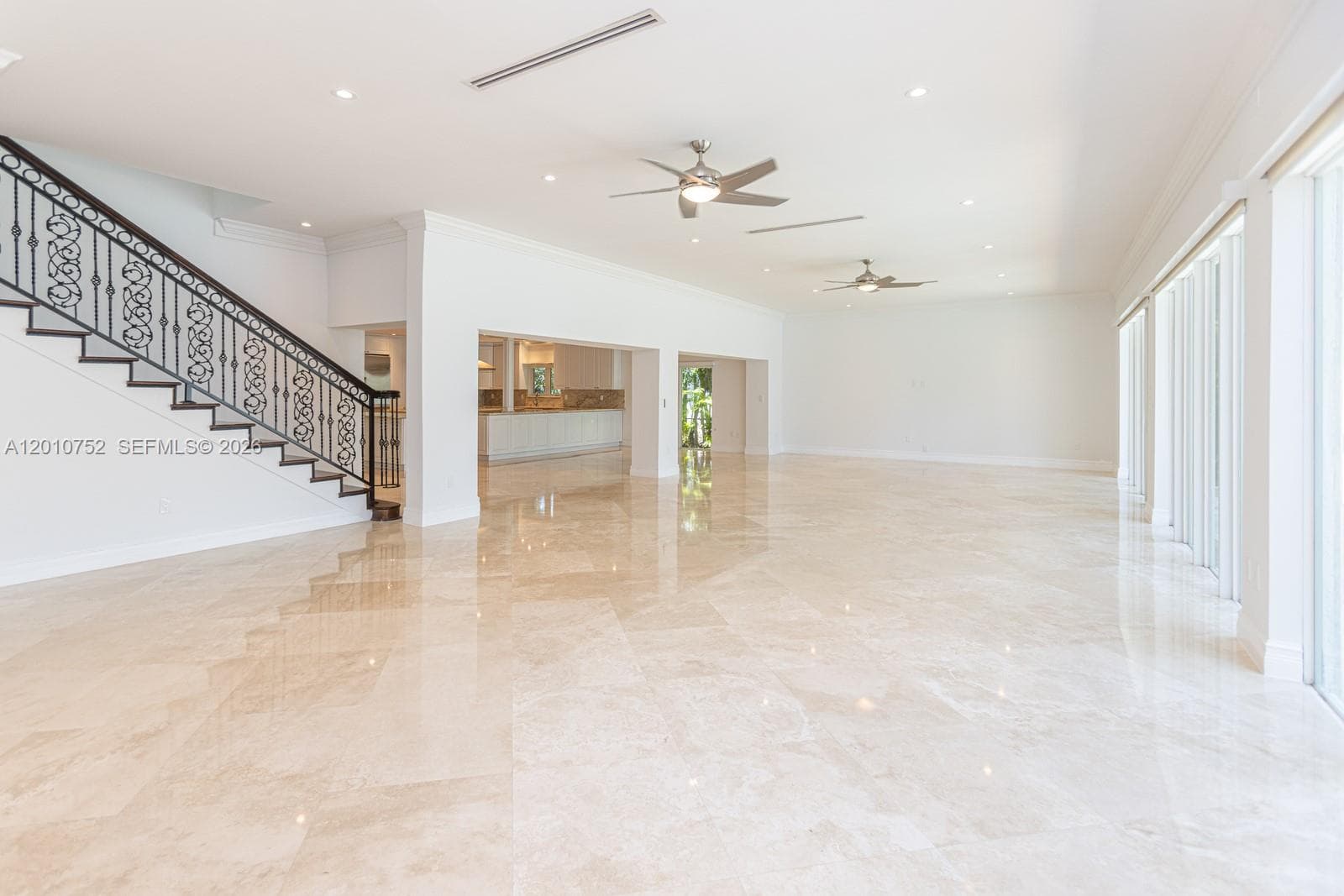 425 Shore Dr photo 6