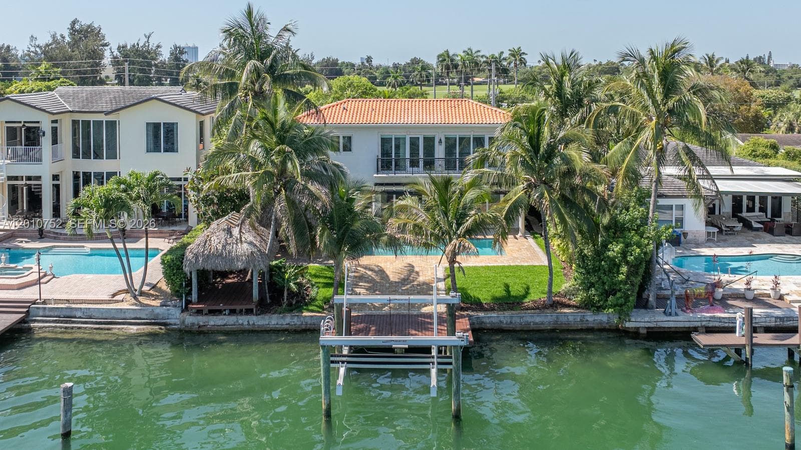 425 Shore Dr photo 20