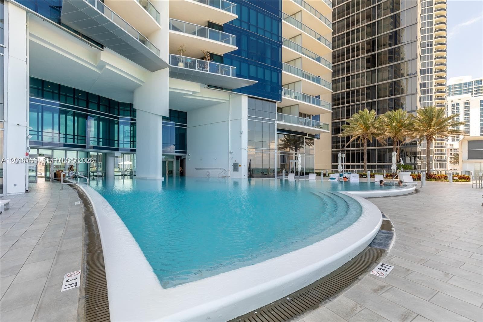 17121 Collins Ave 1606 photo 19