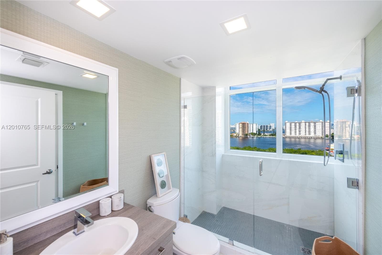 400 Sunny Isles Blvd 1518 photo 22