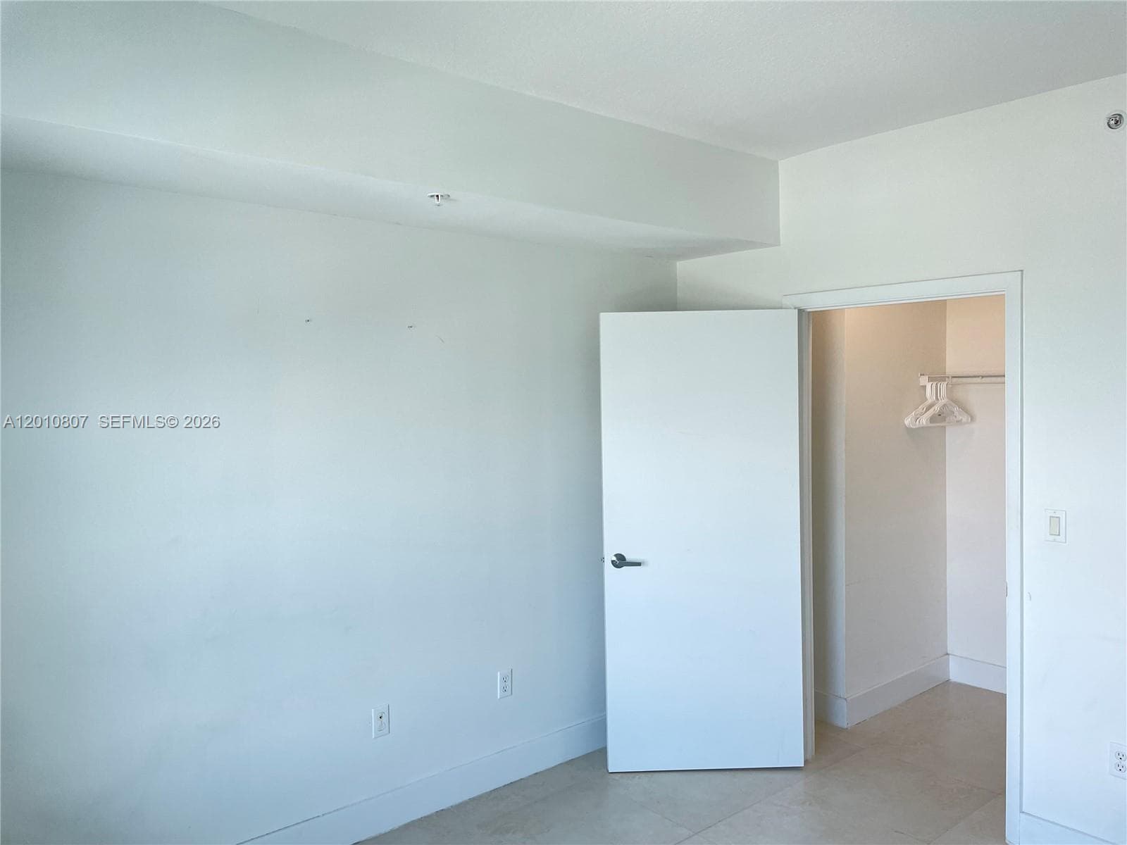 1900 Bayshore Dr 3311 photo 7