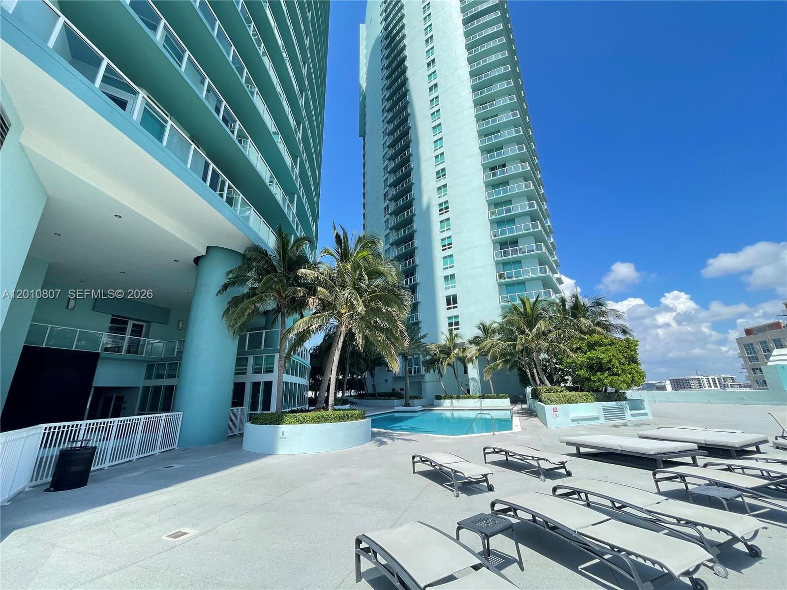 1900 Bayshore Dr 3311 photo 15