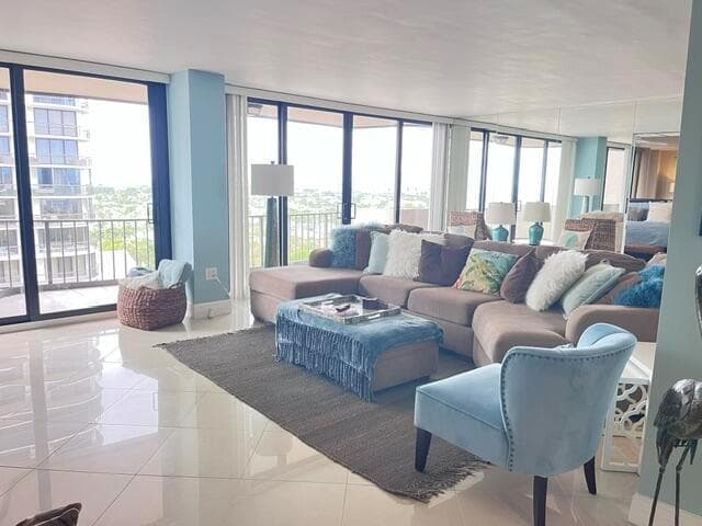 4200 N Ocean Drive 2-1104 photo 6