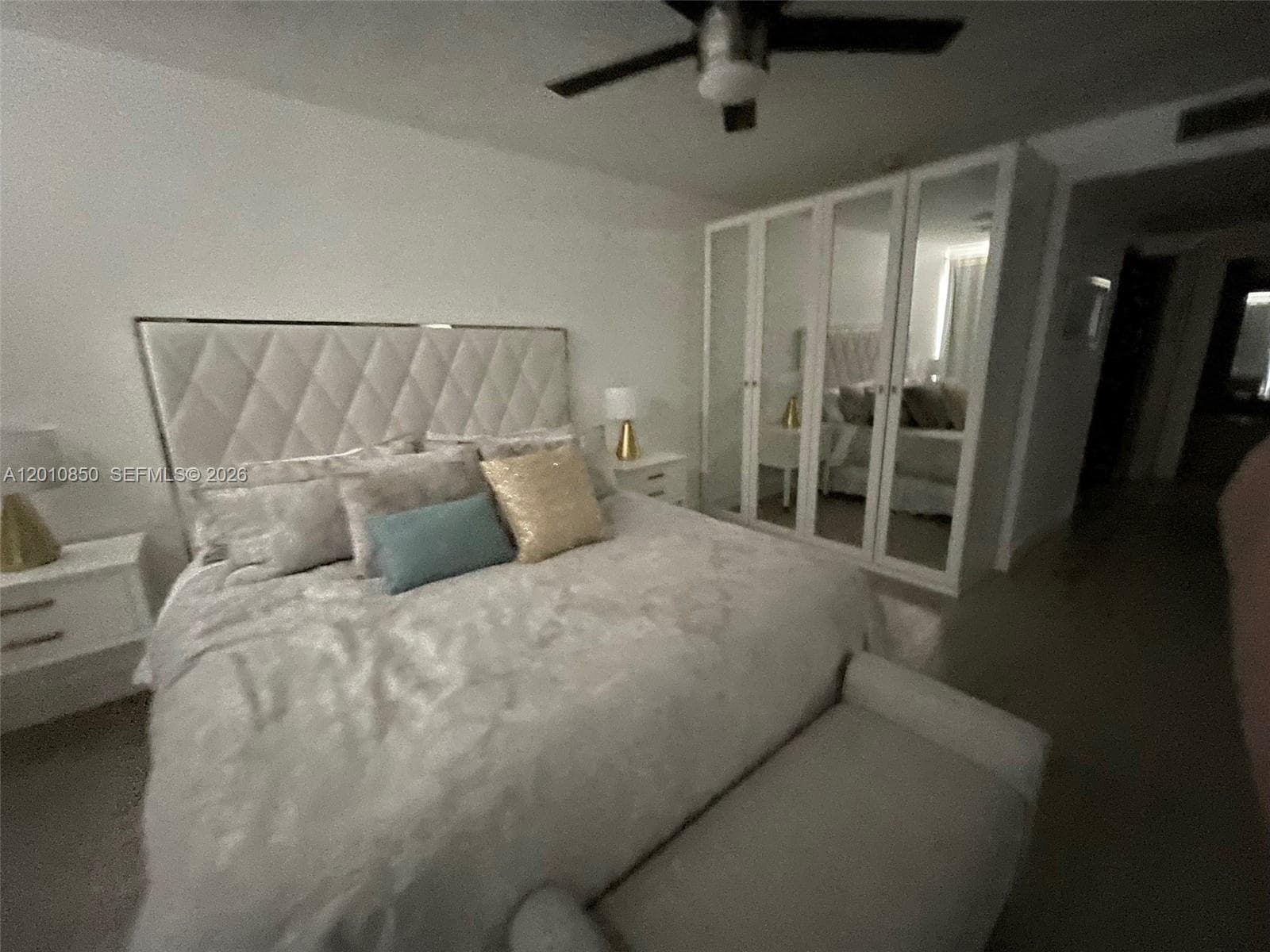 18671 Collins Ave 202 photo 10