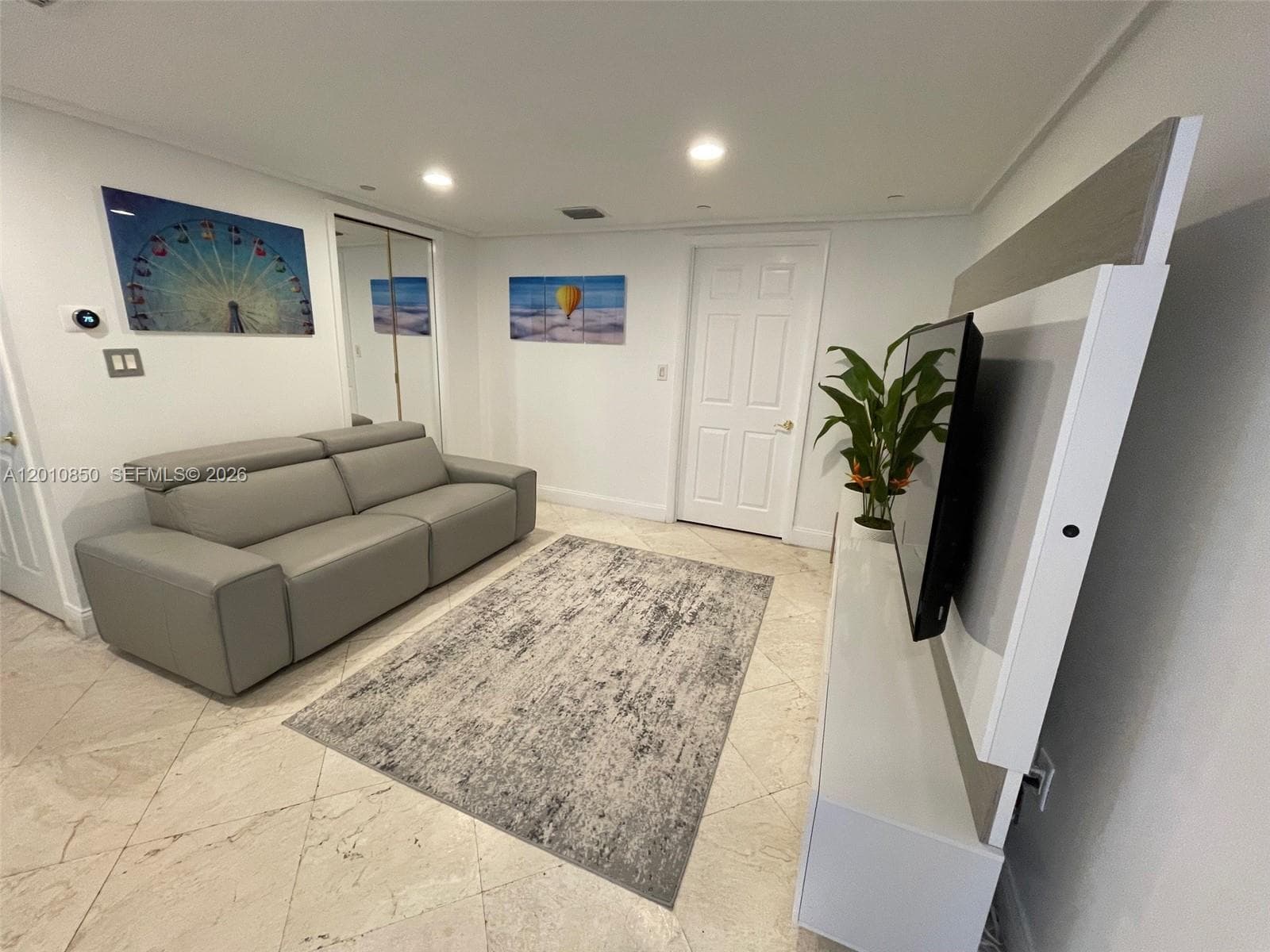 18671 Collins Ave 202 photo 18