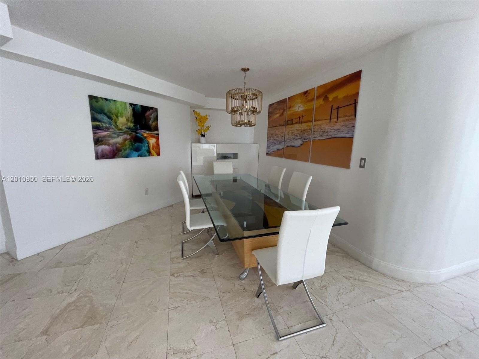 18671 Collins Ave 202 photo 4