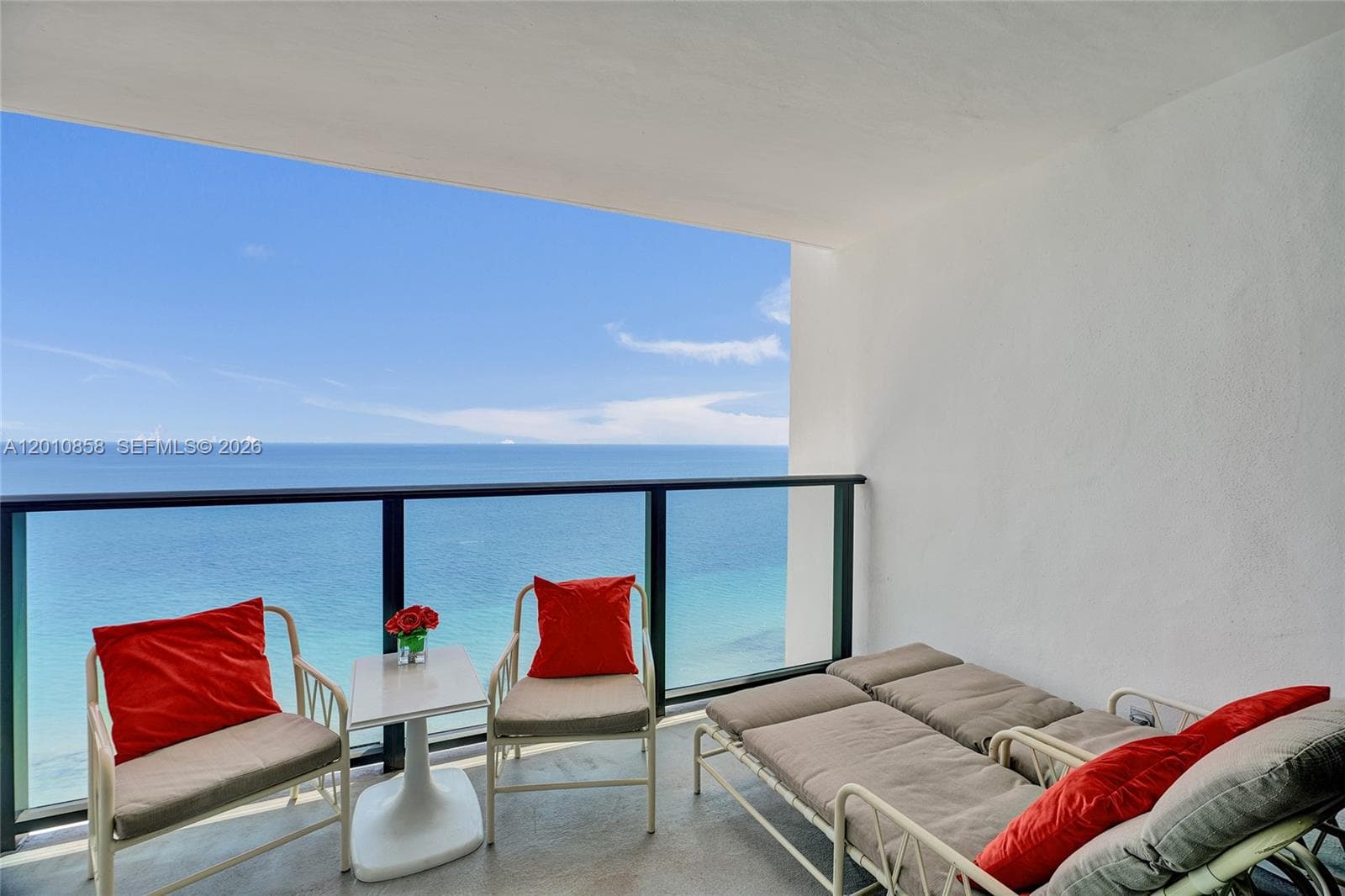 2301 Ocean Dr 2603 photo 1