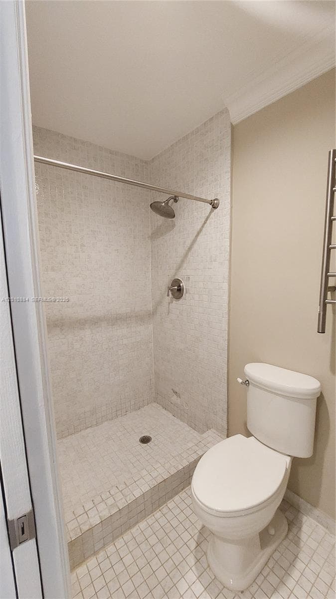 255 Poinciana Dr 605 photo 11