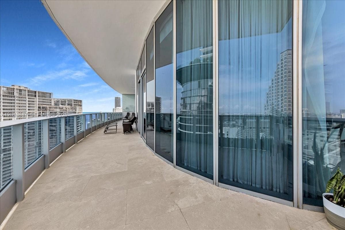200 Biscayne Boulevard Way PH 5401 photo 13