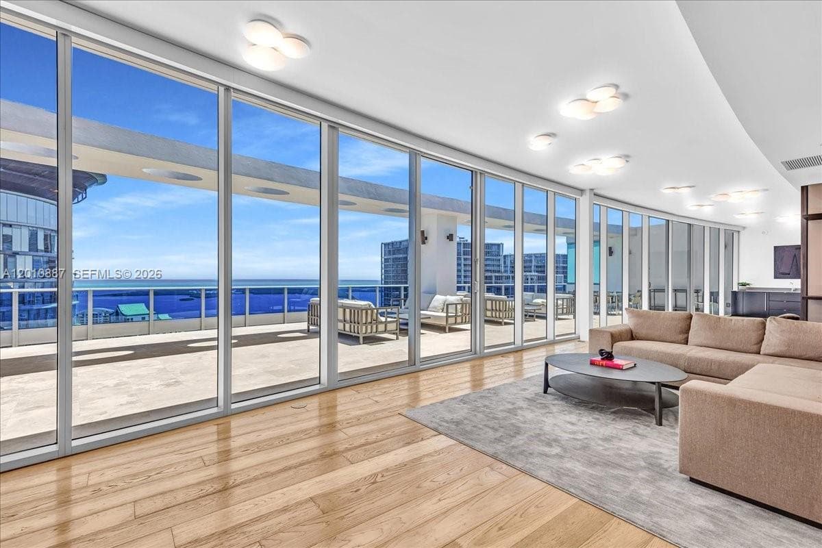 200 Biscayne Boulevard Way PH 5401 photo 3