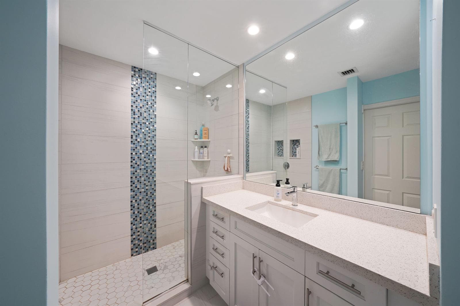 1770 E Las Olas Boulevard 607 photo 23