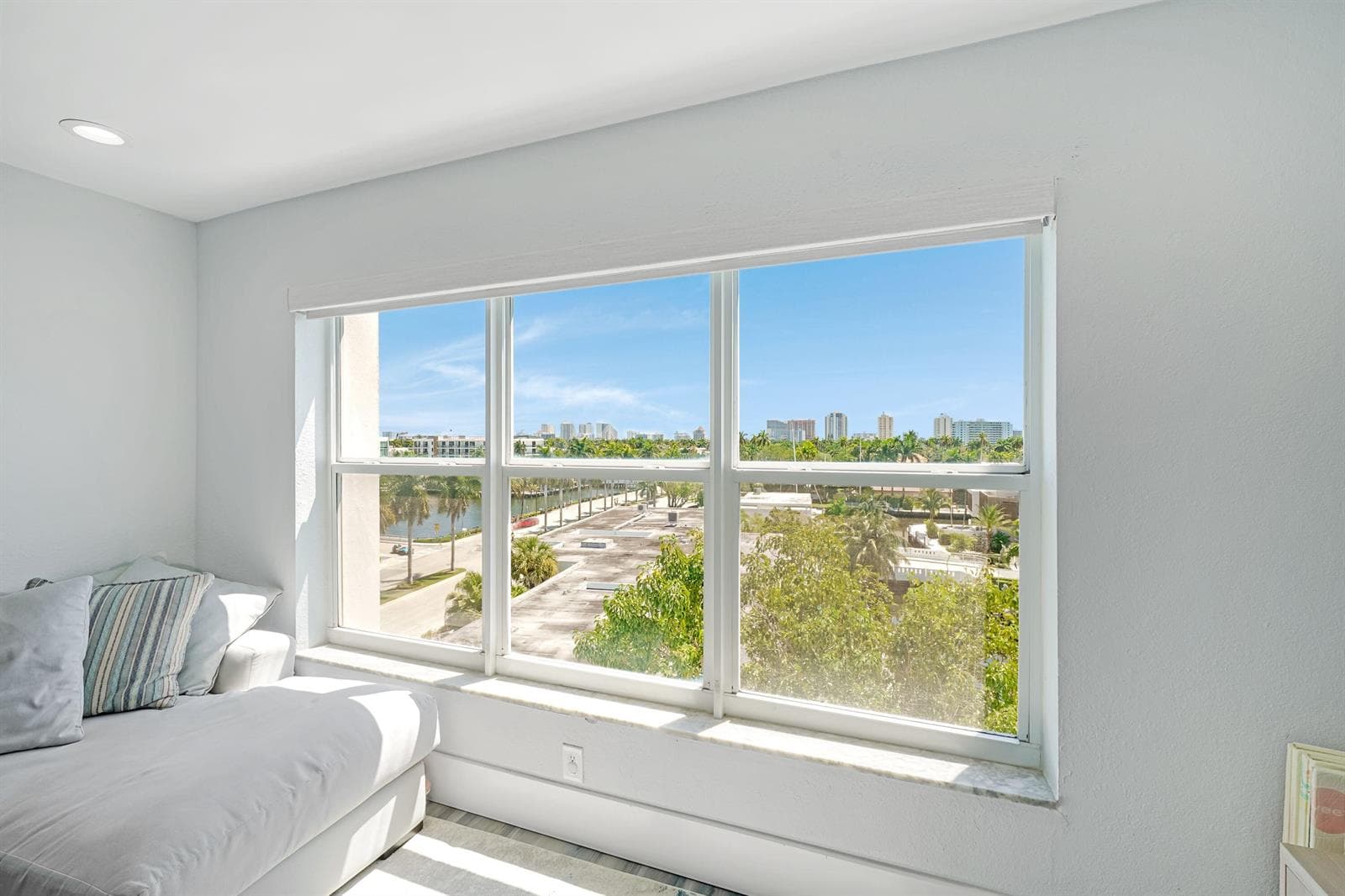 1770 E Las Olas Boulevard 607 photo 6