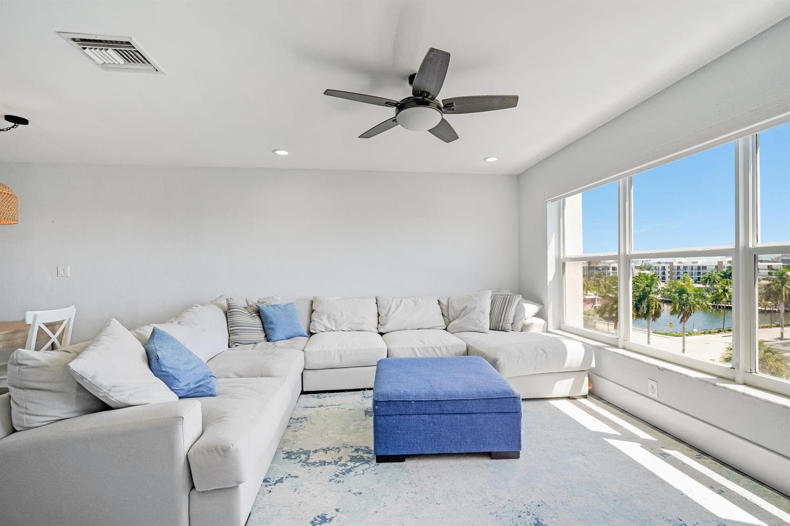 1770 E Las Olas Boulevard 607 photo 5